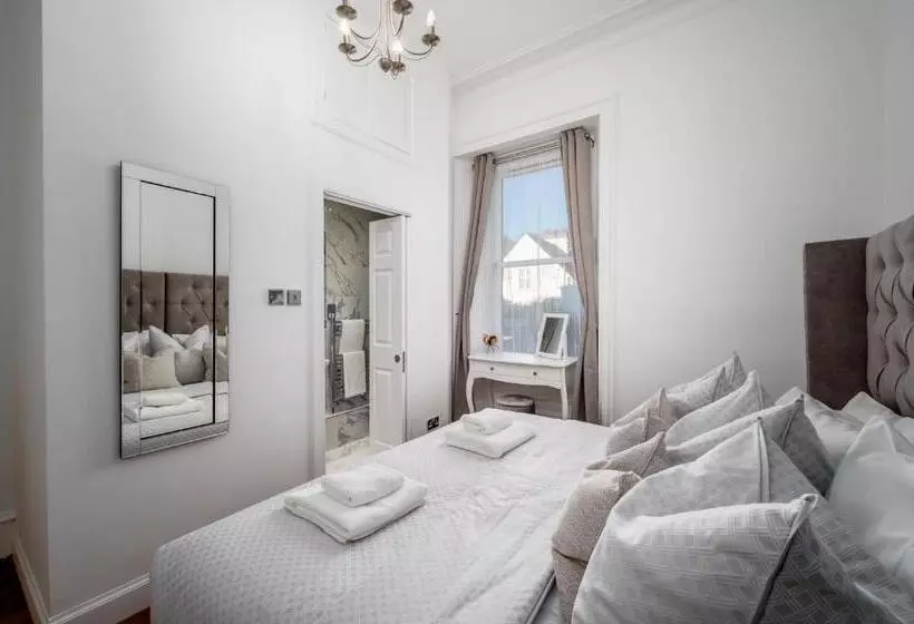 Hotelli Casa Fresa  Orchar Suites