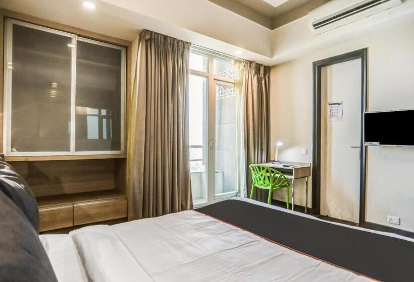 فندق Collection O Limewood Stay