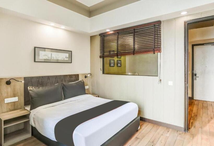 فندق Collection O Limewood Stay