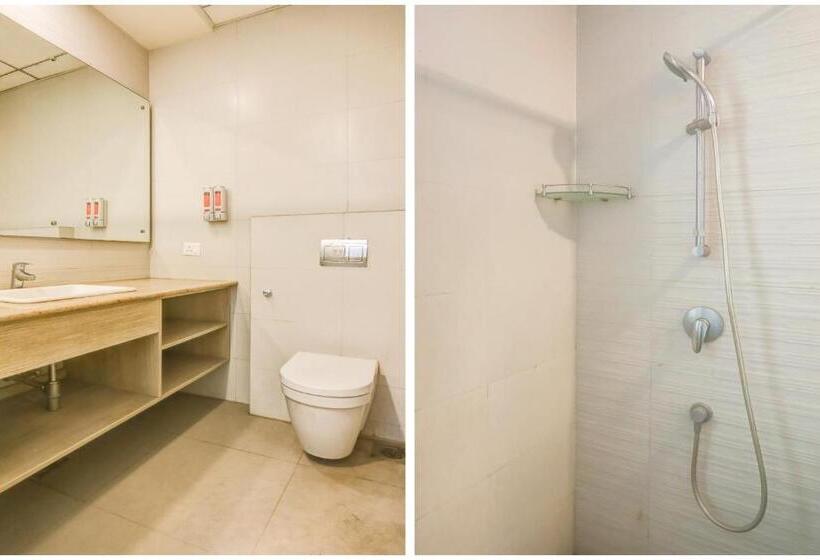 فندق Collection O Limewood Stay