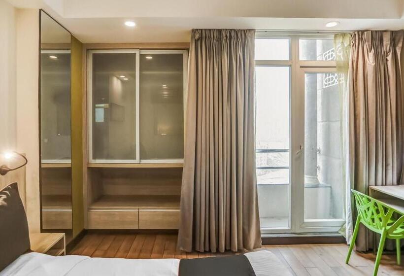 فندق Collection O Limewood Stay