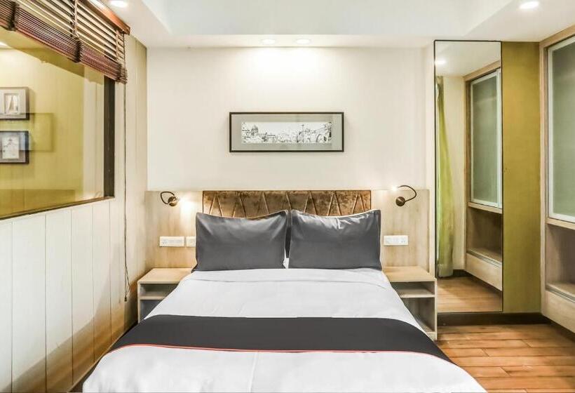 فندق Collection O Limewood Stay