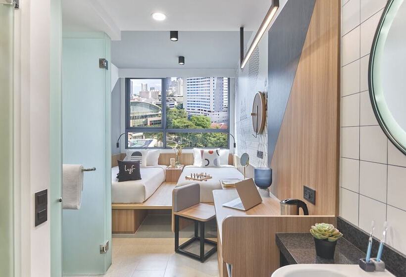 هتل Lyf Farrer Park Singapore