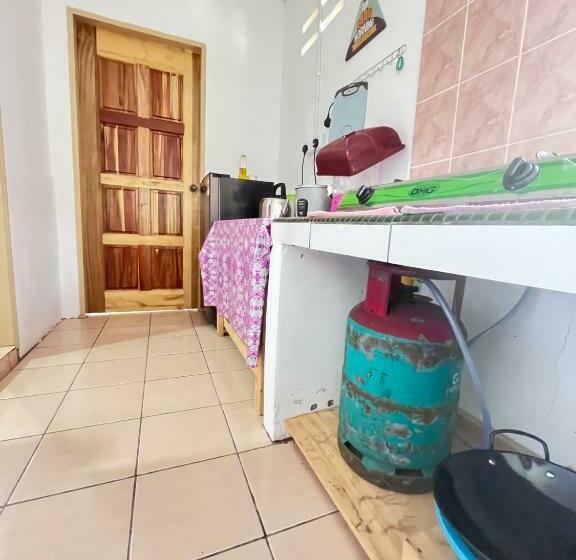 Отель Oyo 90415 Seri Desa Homestay