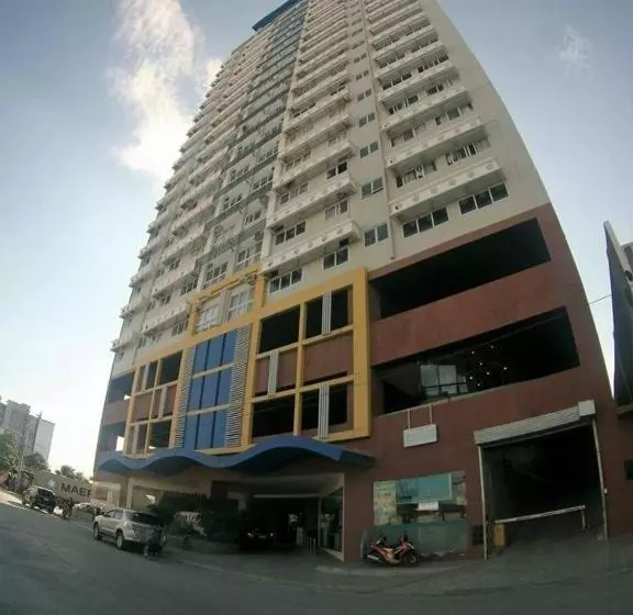Luxanos Condo Place  San Marino