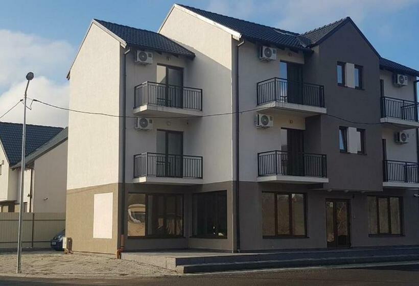 פנסיון Apartament 11 Budiu