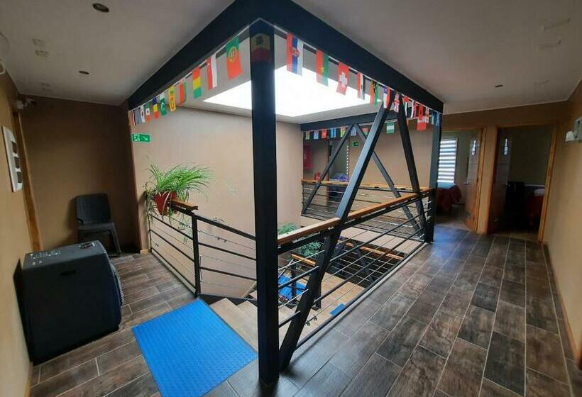 פנסיון Hostal Aries