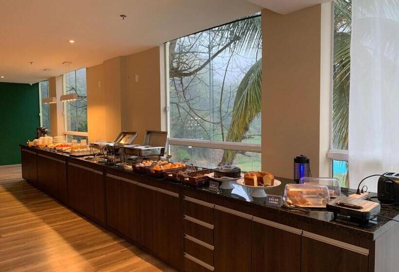 Summit Inn Hotel Barra Mansa