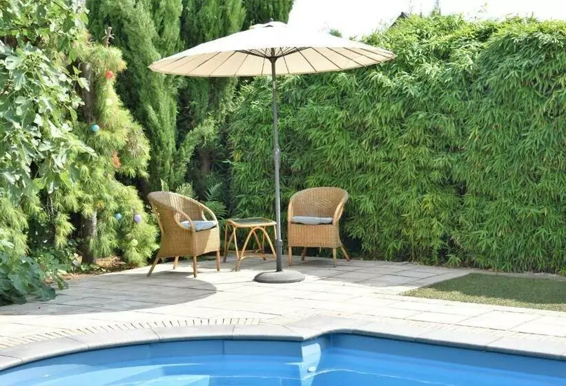 Aamiaismajoitus (B&B) De Oude Limonadefabriek