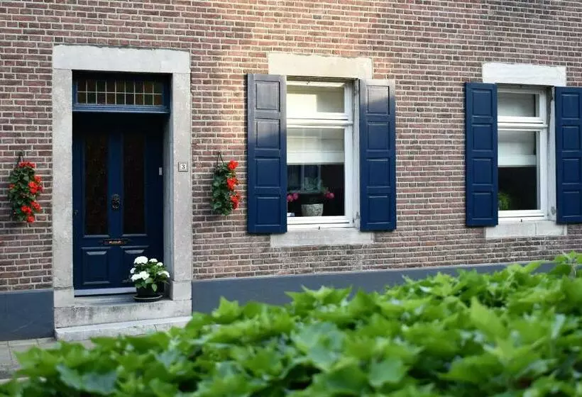 Aamiaismajoitus (B&B) De Oude Limonadefabriek