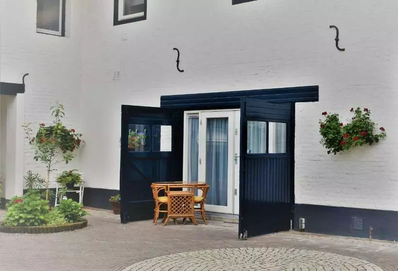 Aamiaismajoitus (B&B) De Oude Limonadefabriek