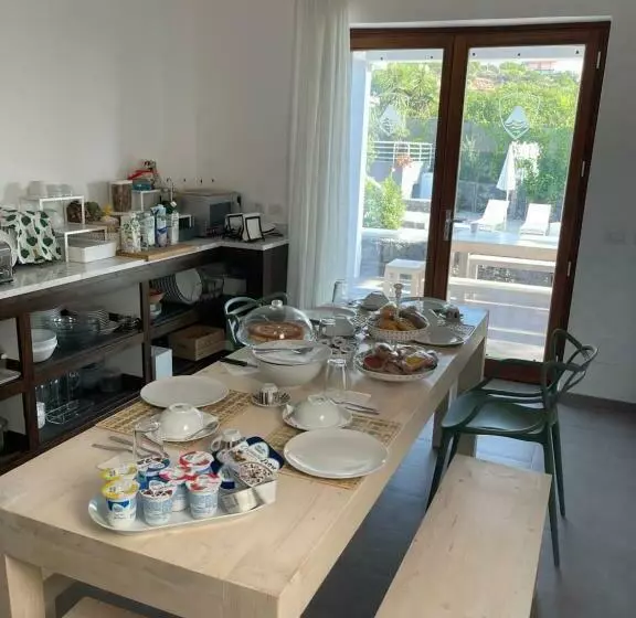 Aamiaismajoitus (B&B) Vulcano Sudest