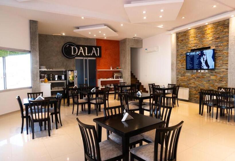 فندق Dalai