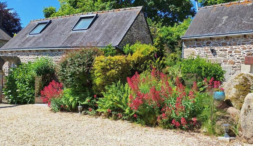 Bed & Breakfast L Arche De Kerohan