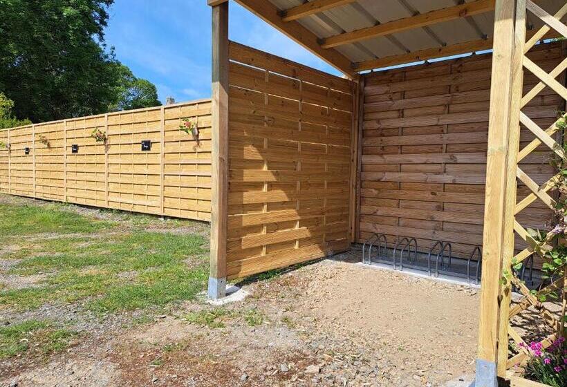 Bed & Breakfast L Arche De Kerohan