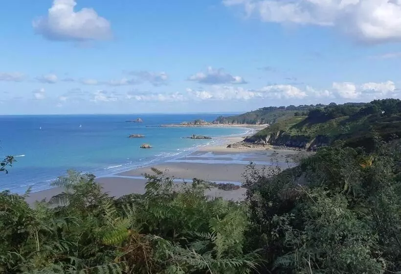 Aamiaismajoitus (B&B) L Arche De Kerohan