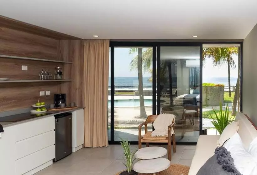 Fishermans Resort Life