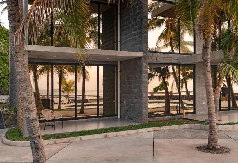 Fishermans Resort Life