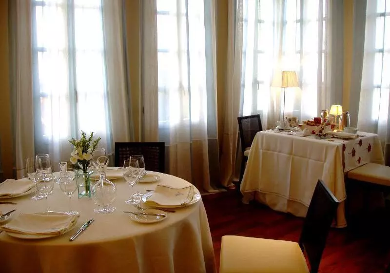 ホテル Arcea Palacio de Las Nieves