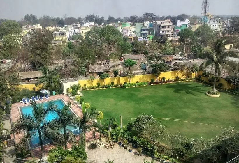 ホテル Kamlesh Continental