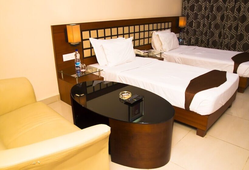 Hotel Kamlesh Continental