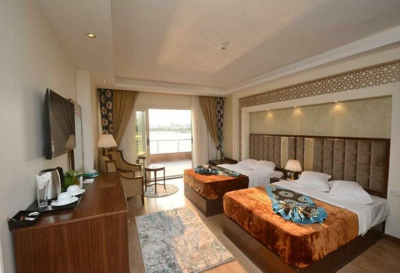 Hotel Nile Transport