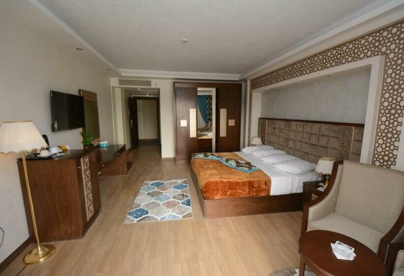 Hotel Nile Transport