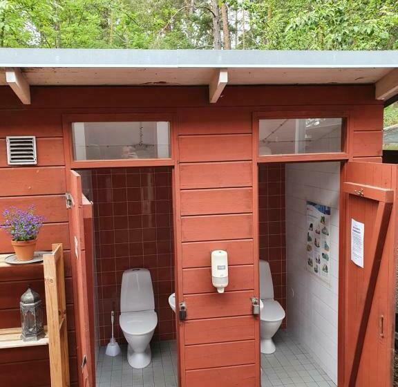 호스텔 Siaröfortet Skärgårdskrog Och Pensionat