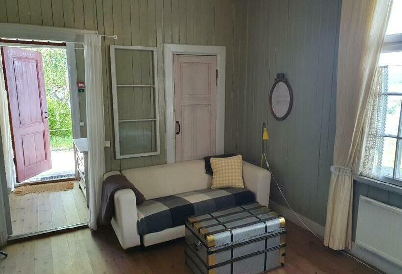 호스텔 Siaröfortet Skärgårdskrog Och Pensionat