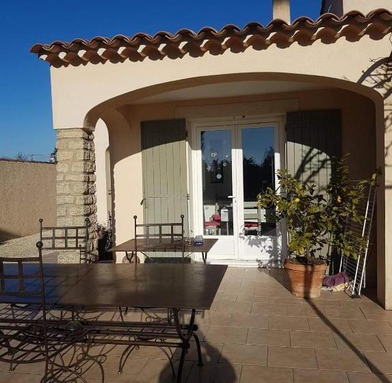 مبيت وإفطار Fleur De Garance