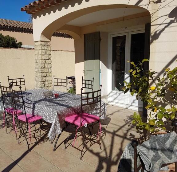 مبيت وإفطار Fleur De Garance