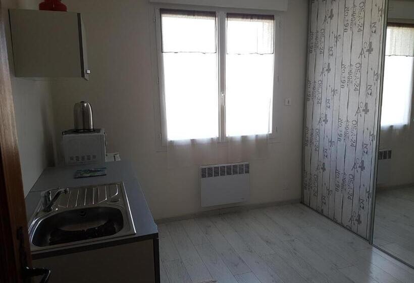 مبيت وإفطار Fleur De Garance