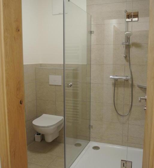 ベッドアンドブレックファースト Haus Fischer Nassfeldblick