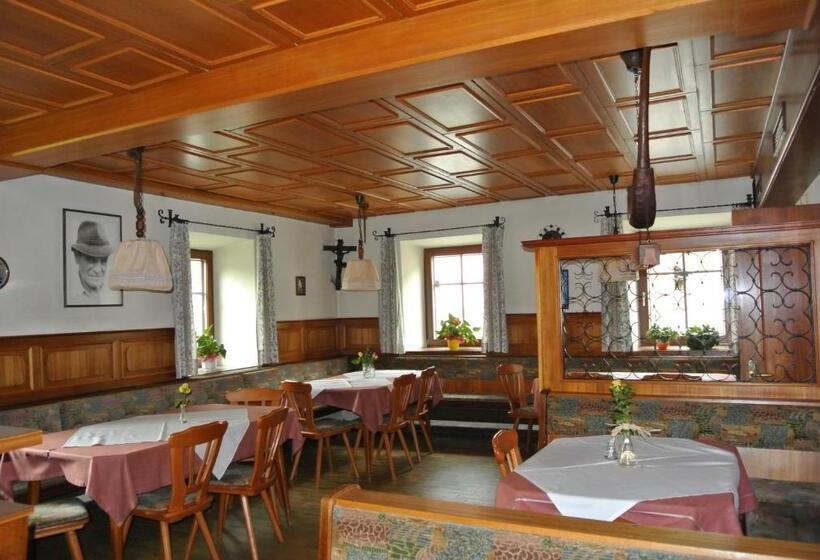 ベッドアンドブレックファースト Haus Fischer Nassfeldblick