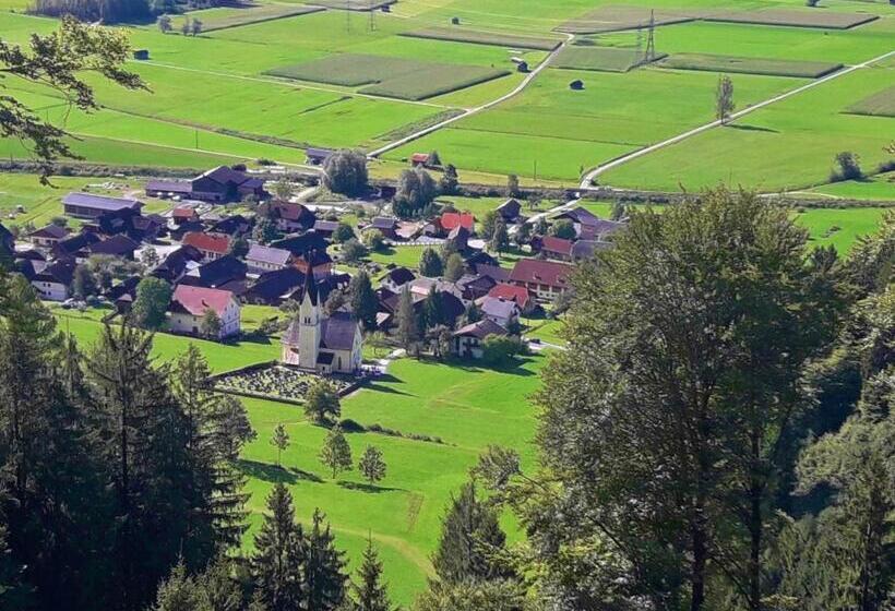 ベッドアンドブレックファースト Haus Fischer Nassfeldblick