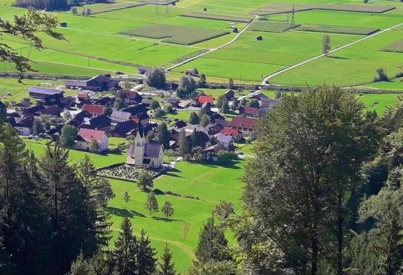 ベッドアンドブレックファースト Haus Fischer Nassfeldblick