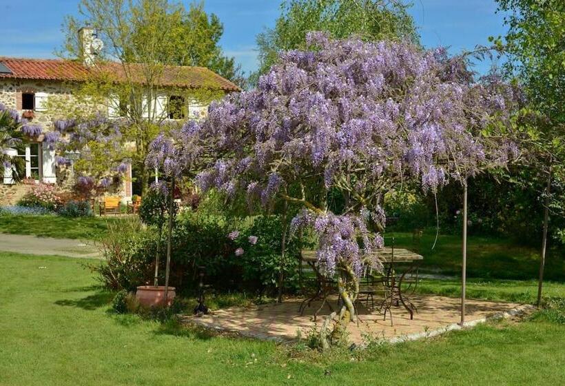 住宿加早餐  La Frapperie