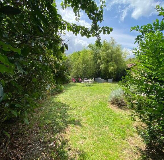 住宿加早餐  La Frapperie