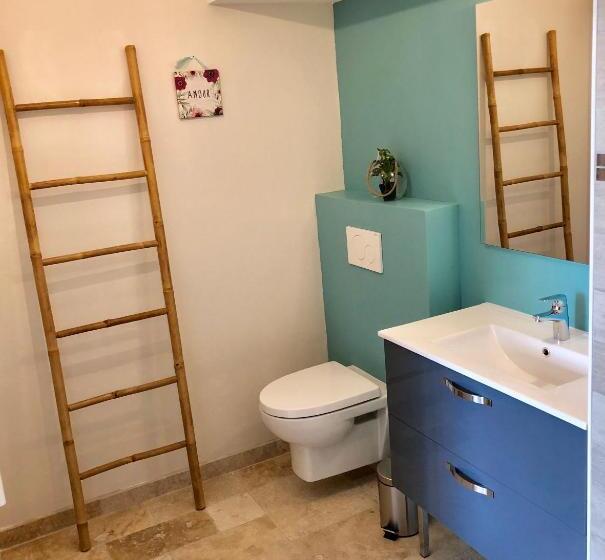 تختخواب و صبحانه Le Clos Des Vergers