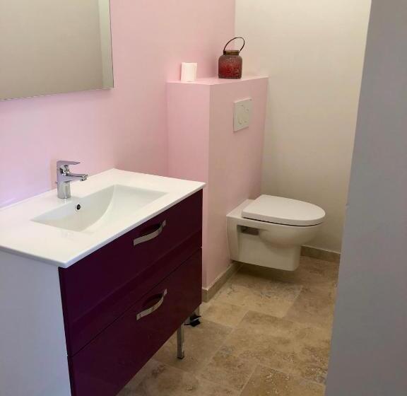 تختخواب و صبحانه Le Clos Des Vergers