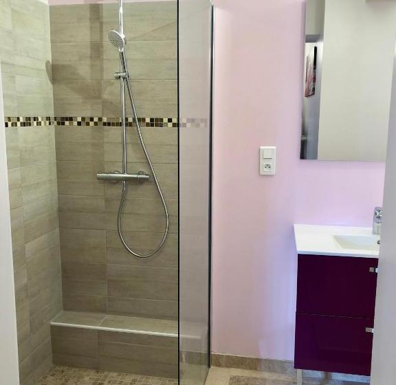 تختخواب و صبحانه Le Clos Des Vergers