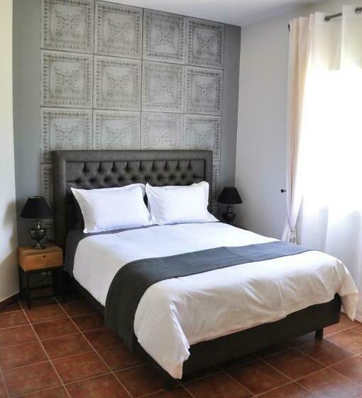 Bed and Breakfast Le Jardin Des Amandiers