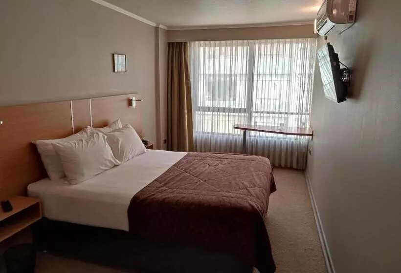 هتل Ohiggins Park