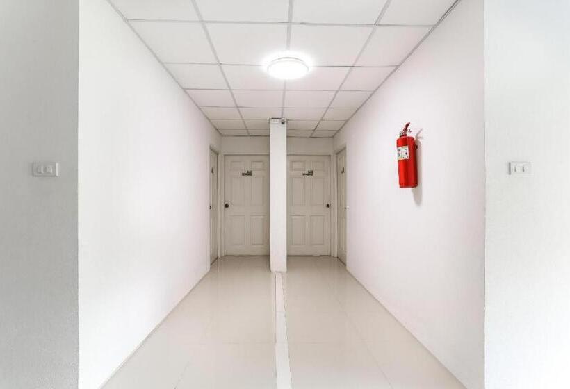 Отель Nakara Boutique Chiang Mai