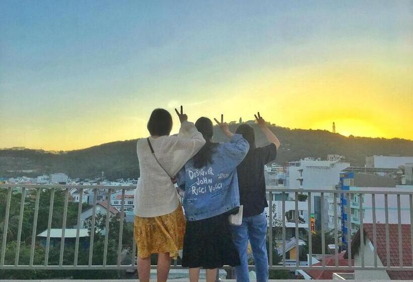 مُتل Khánh Vân   Vt Cloud Mini