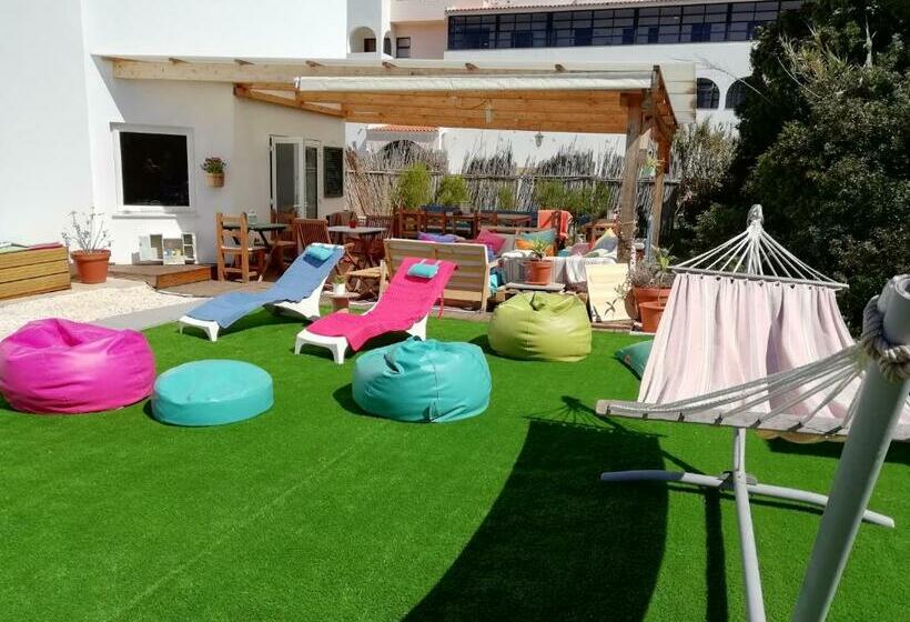 بنسيون Blacksheep Sagres Guesthouse & Surf