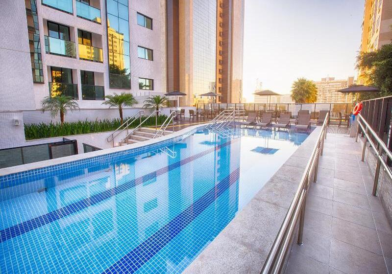 فندق Athos Bulcão Hplus Executive