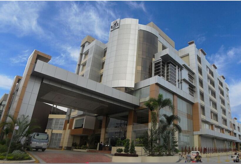 Отель Big 8 Corporate