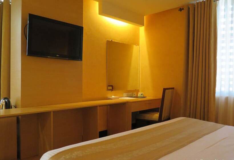 Отель Big 8 Corporate