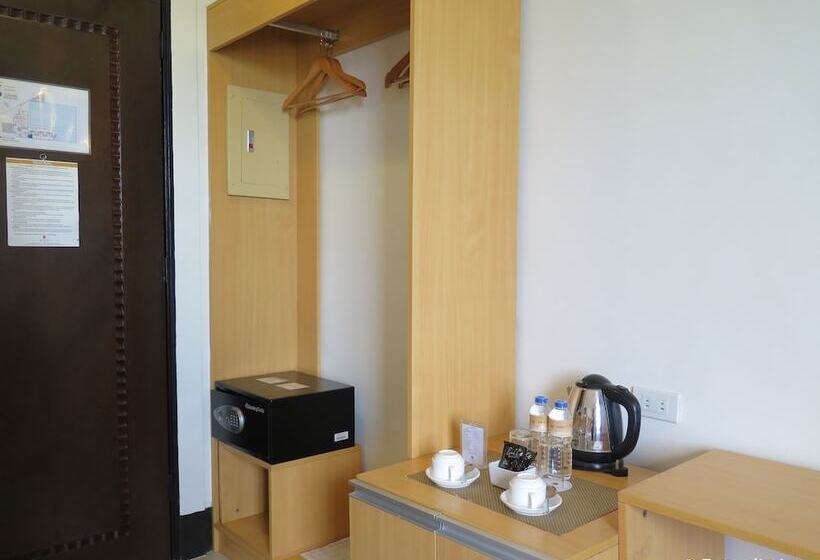 Отель Big 8 Corporate